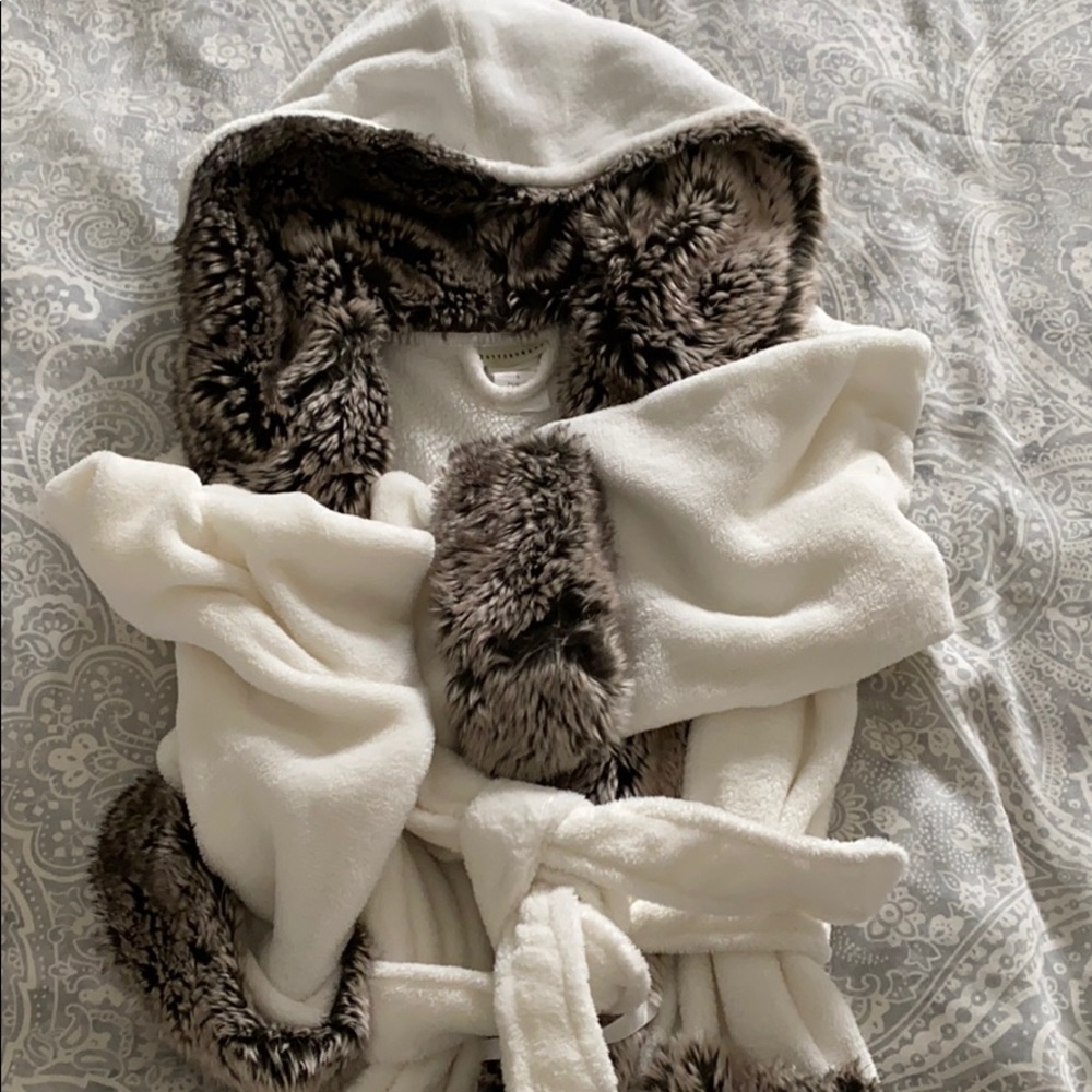 Winter warm bathrobe